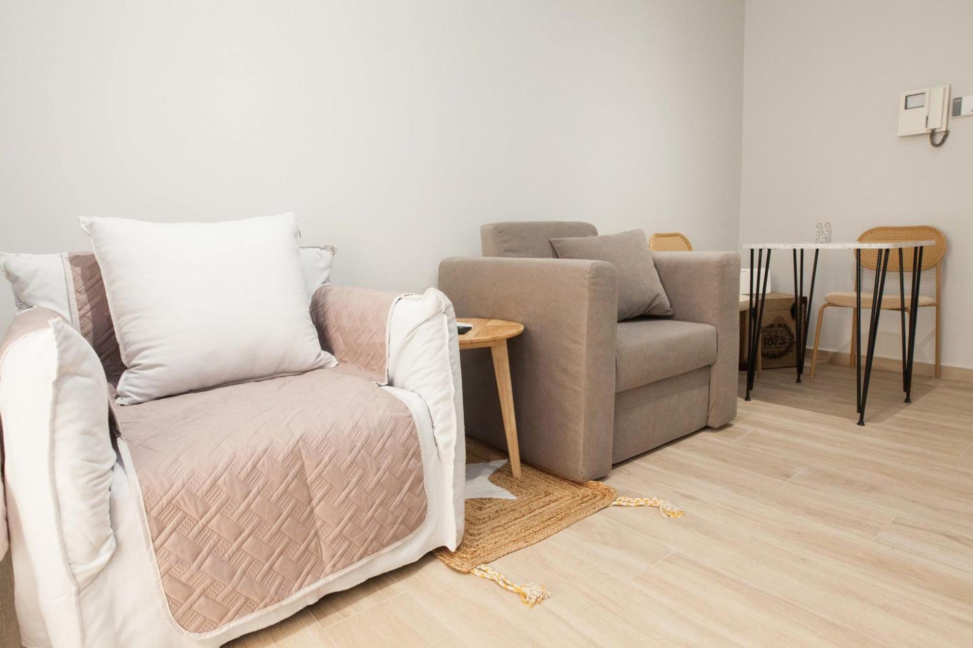 Petralona Gem Hotel-Style Studio With Balcony Atene Esterno foto