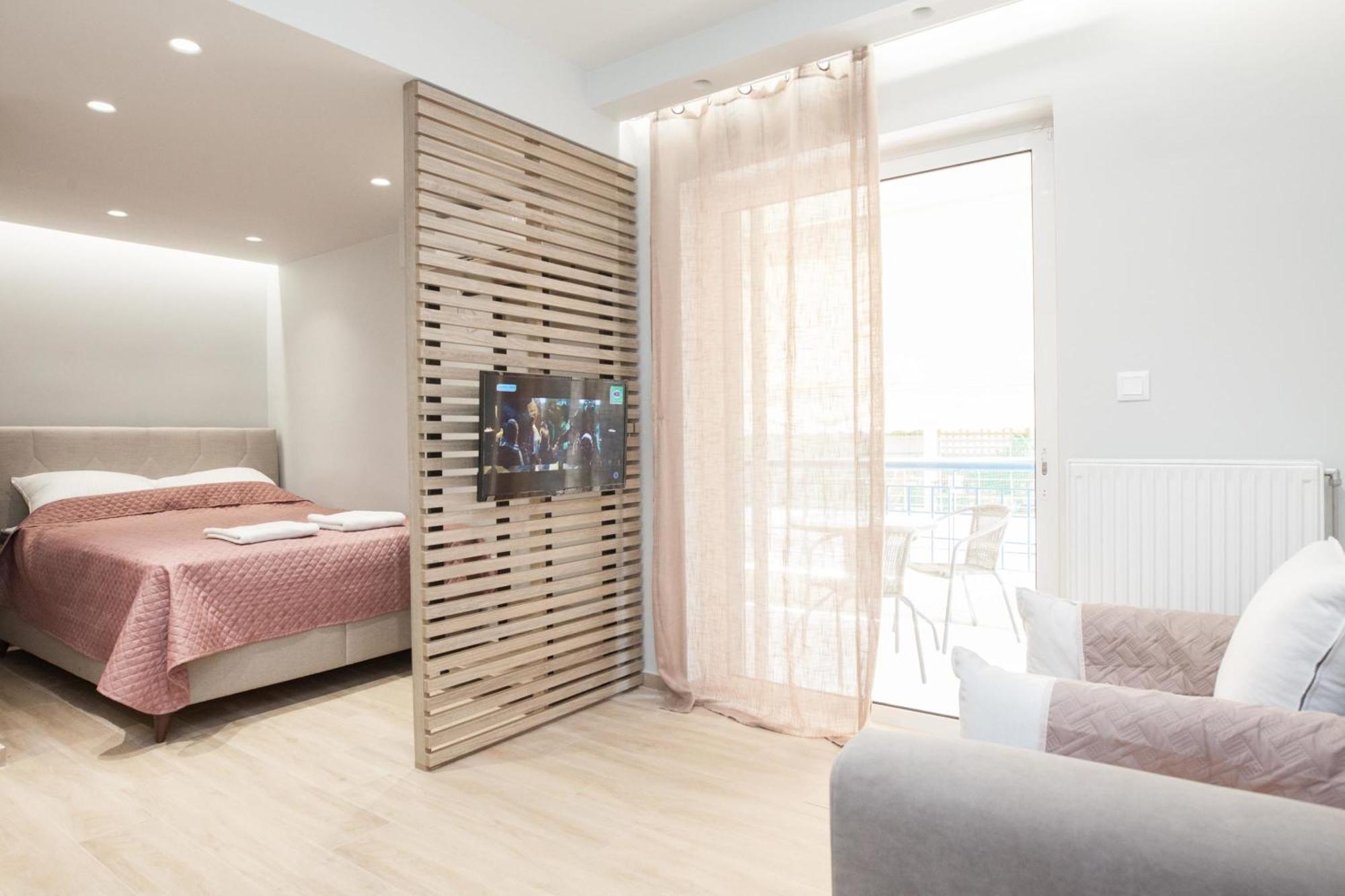 Petralona Gem Hotel-Style Studio With Balcony Atene Esterno foto